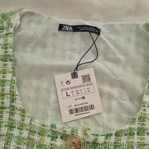 Zara Green and White Tweed Buttoned Blouse - Picture 9 of 16